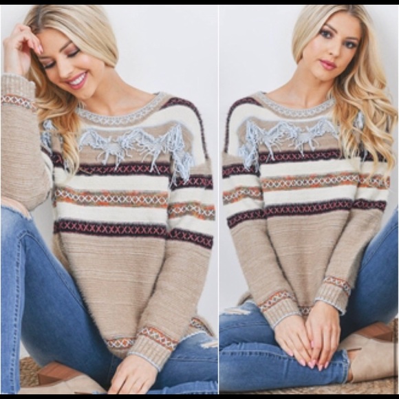 NWT! Clearance 🍒Tribal Style Tassel Trim Fringe Border SOFT Warm Cozy Sweater - Picture 11 of 11